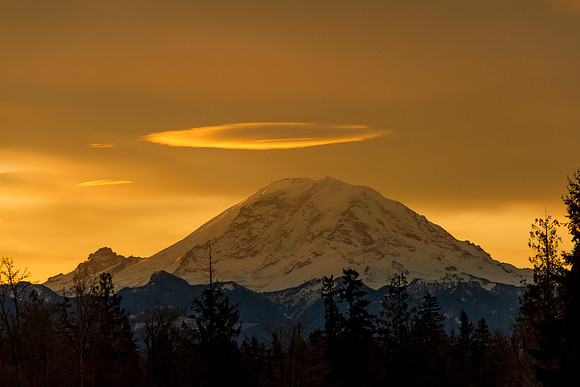 Mt. Rainier Sunrise